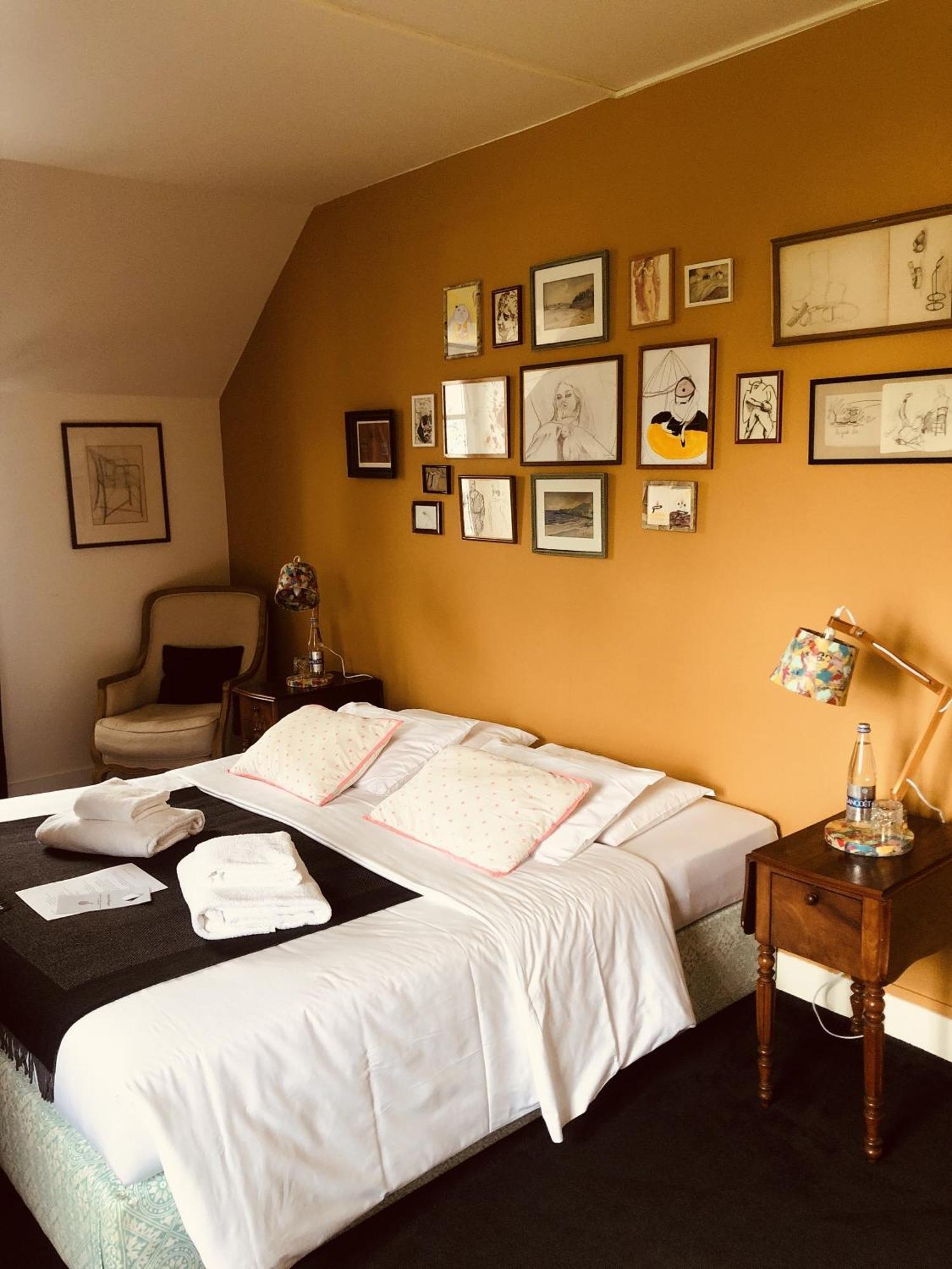 Hotel De La Houle Сен-Бриак-сюр-Мер Стая снимка